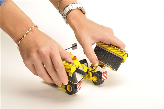 Model ROC RT1000 1:32